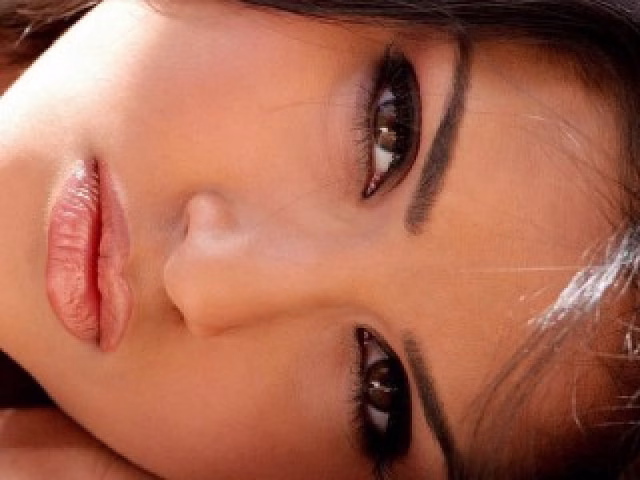 HD-wallpaper-sunny-leone-leone-sunny-face-sexy