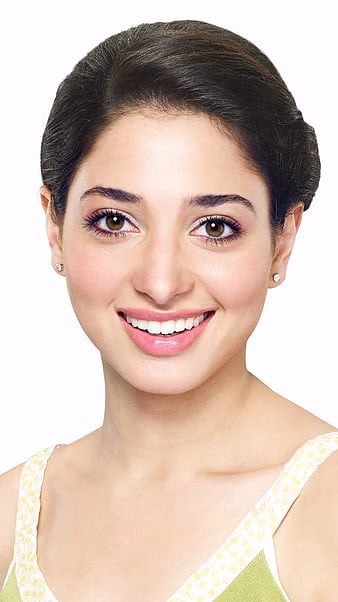 HD-wallpaper-tamanna-bhatia-actress-thumbnail-1