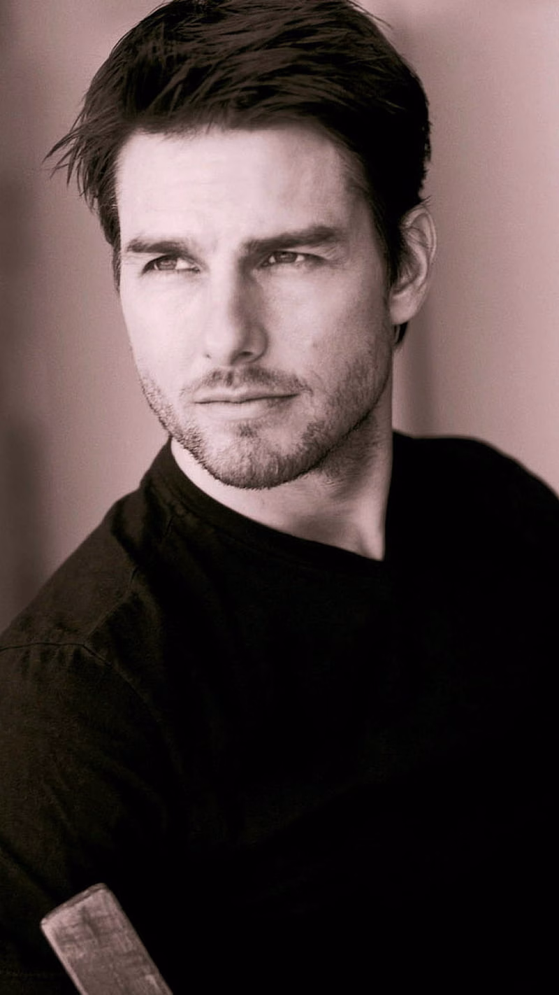 HD-wallpaper-tom-cruise-as-ethan-hunt-superstar-hollywood-celebrity-handsome-ethan-hunt-tom-cruise