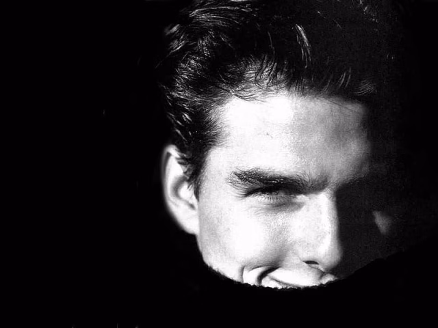 HD-wallpaper-tom-cruise-male-black-and-white-smile-eyes-sexy-actor