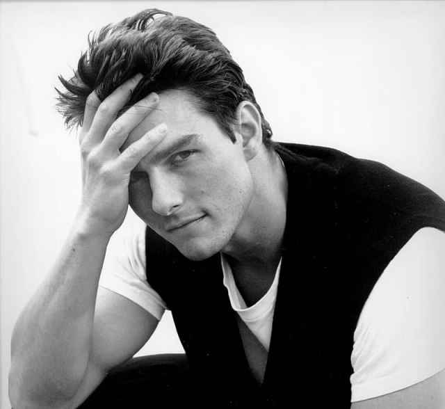 HD-wallpaper-tom-cruise-white-black-man-bw-actor