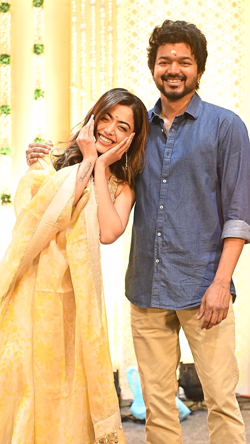 HD-wallpaper-varisu-vijay-with-rashmika-mandanna-rashmika-mandanna-vijay-actor-thalapathy
