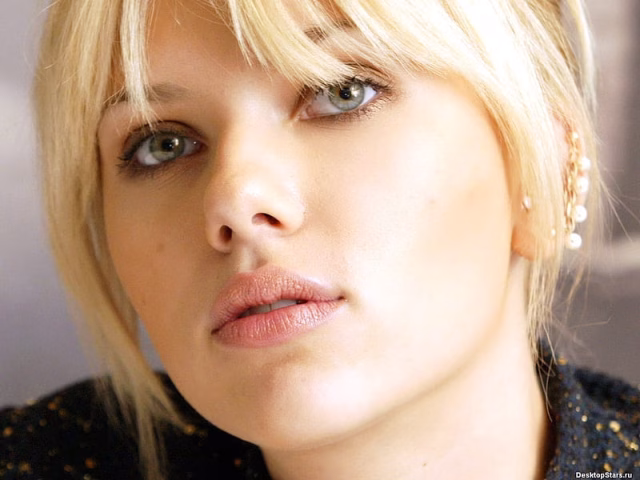 HD-wallpaper-world-top-ten-sexiest-female-star-scarlett-johansson-21