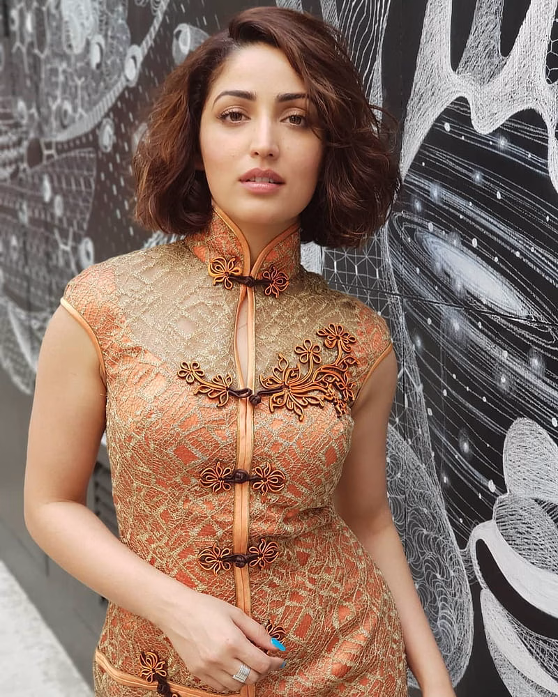 HD-wallpaper-yami-gautam-actress-beautiful-bollywood-gorgeous-indian-beauty-milky-beauty