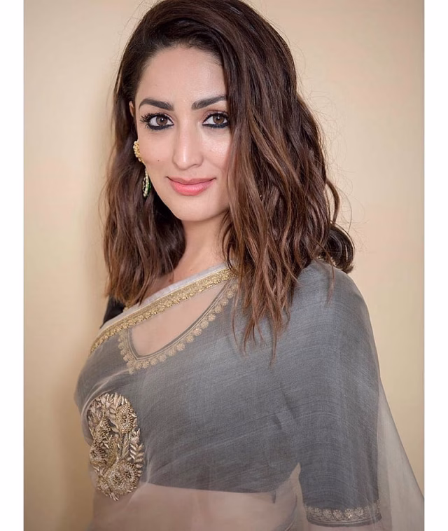 HD-wallpaper-yami-gautam-actress-beautiful-bollywood-indian-beauty-saree