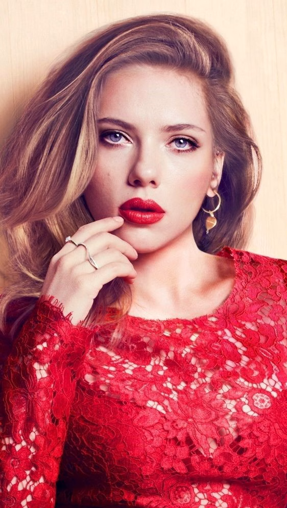 Scarlett Johansson