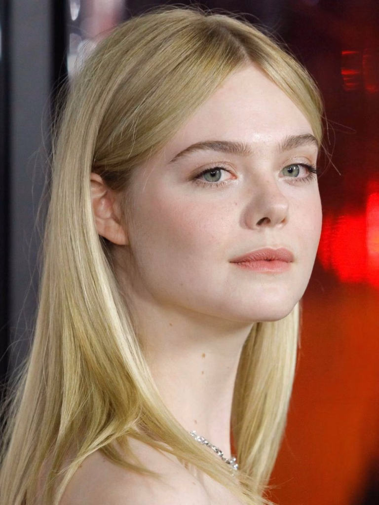 Elle Fanning