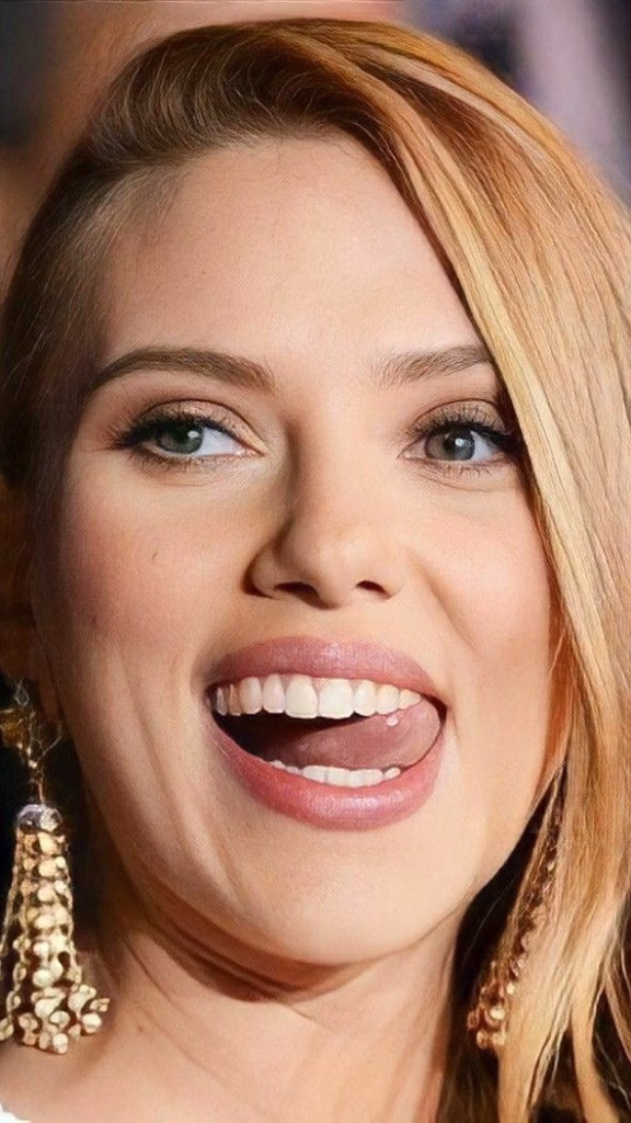 Scarlett Johansson