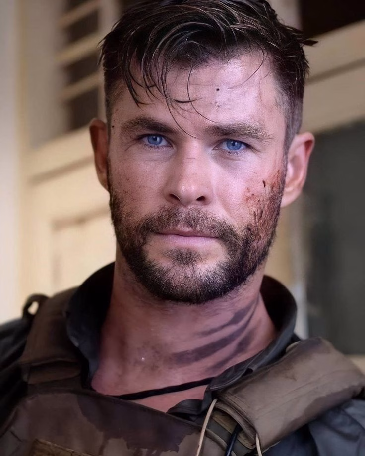 Chris Hemsworth