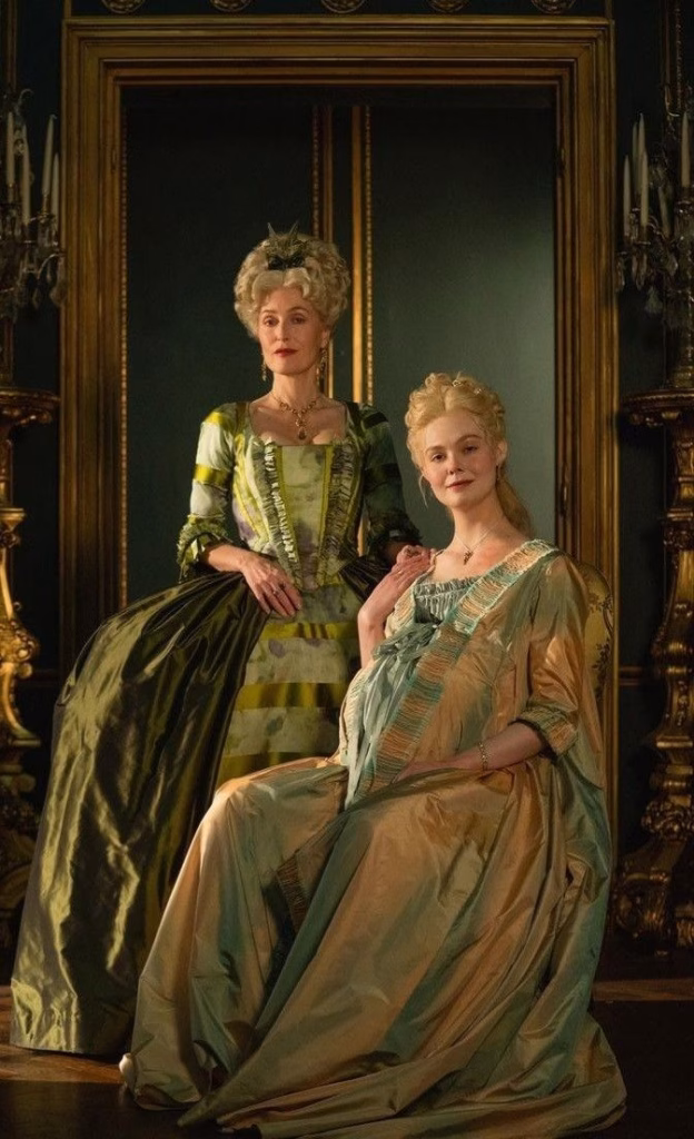 Elle Fanning