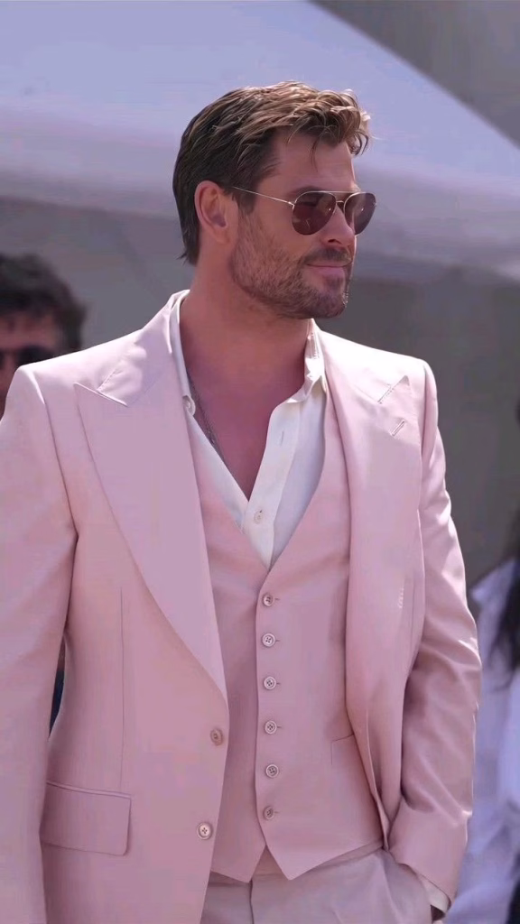 Chris Hemsworth