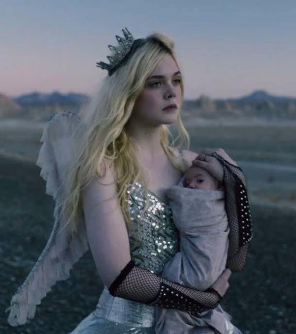 Elle Fanning