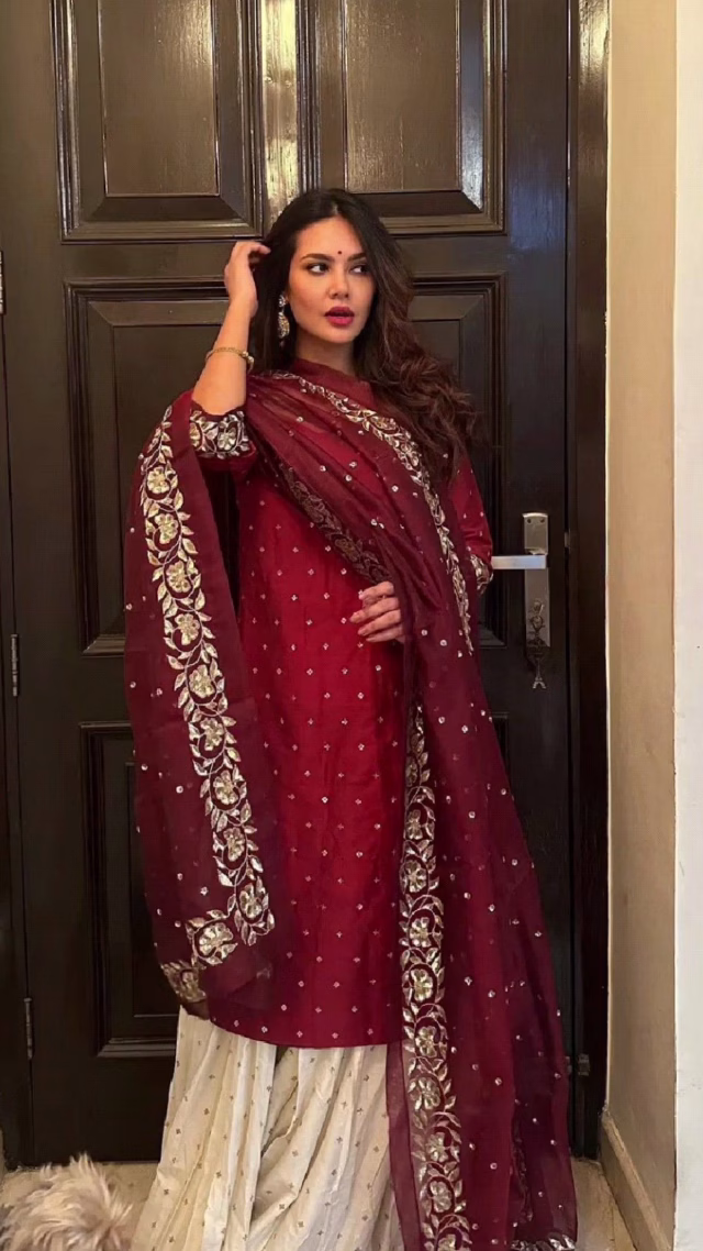 1036109458016576312_1