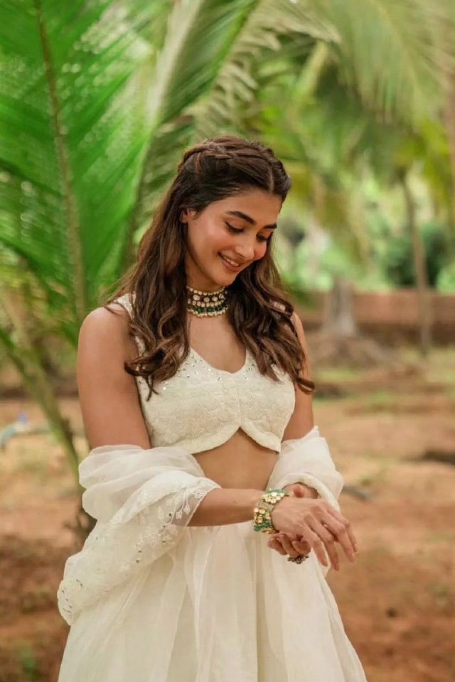 1036109458017164151_1