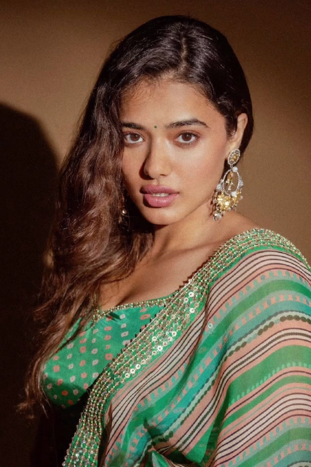 1036109458021686844_1