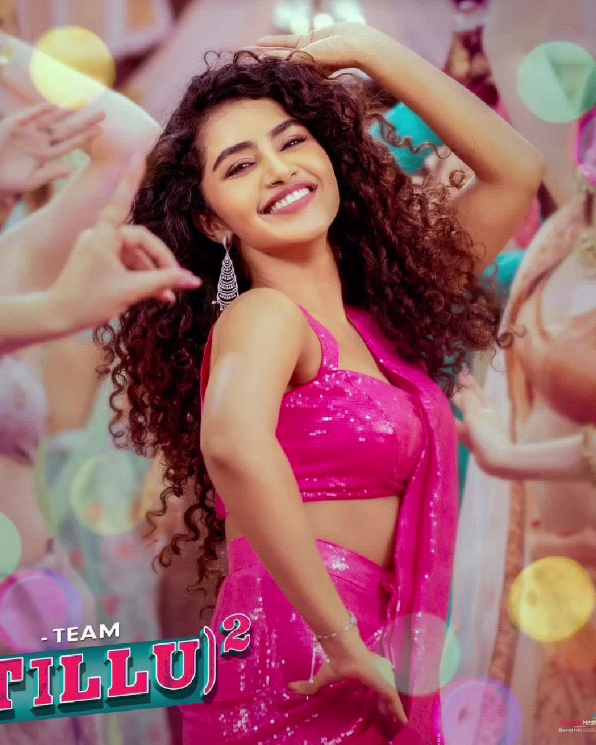 1036109458022629054_1