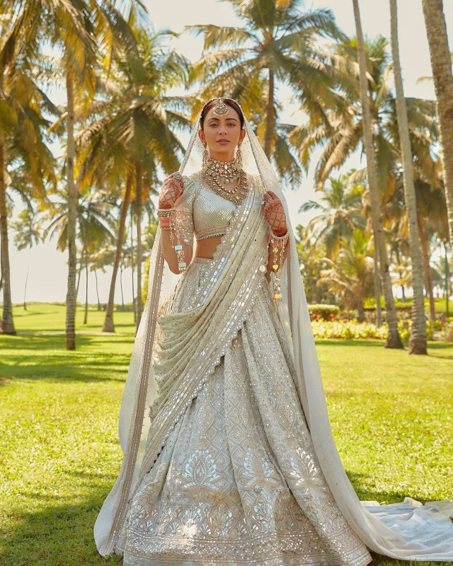 1036109458022824011_1