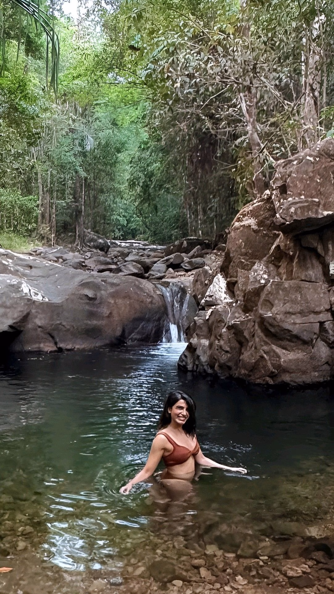 1036109458022879018_1