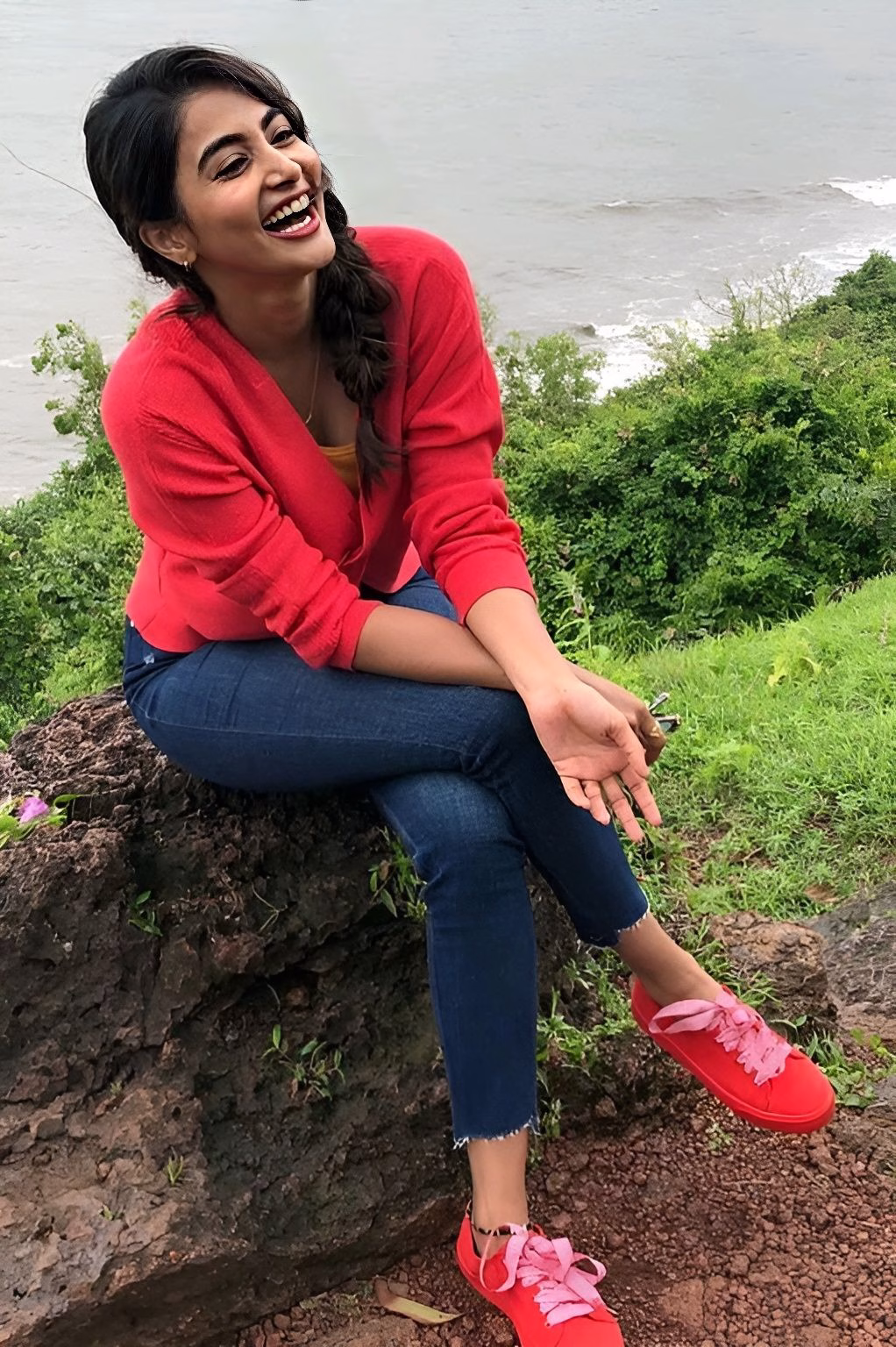 1036109458023188743_1