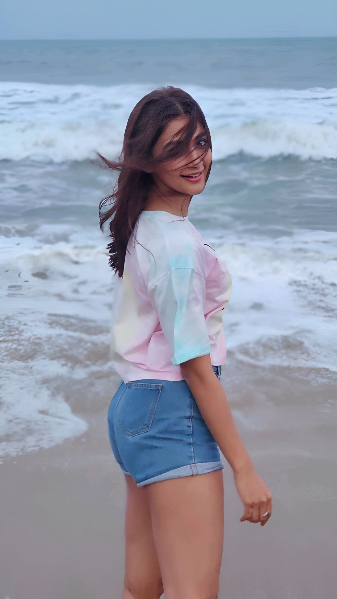 1036109458024855436_1