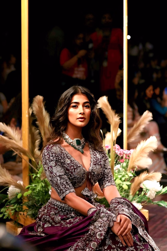 1036109458025109323_1