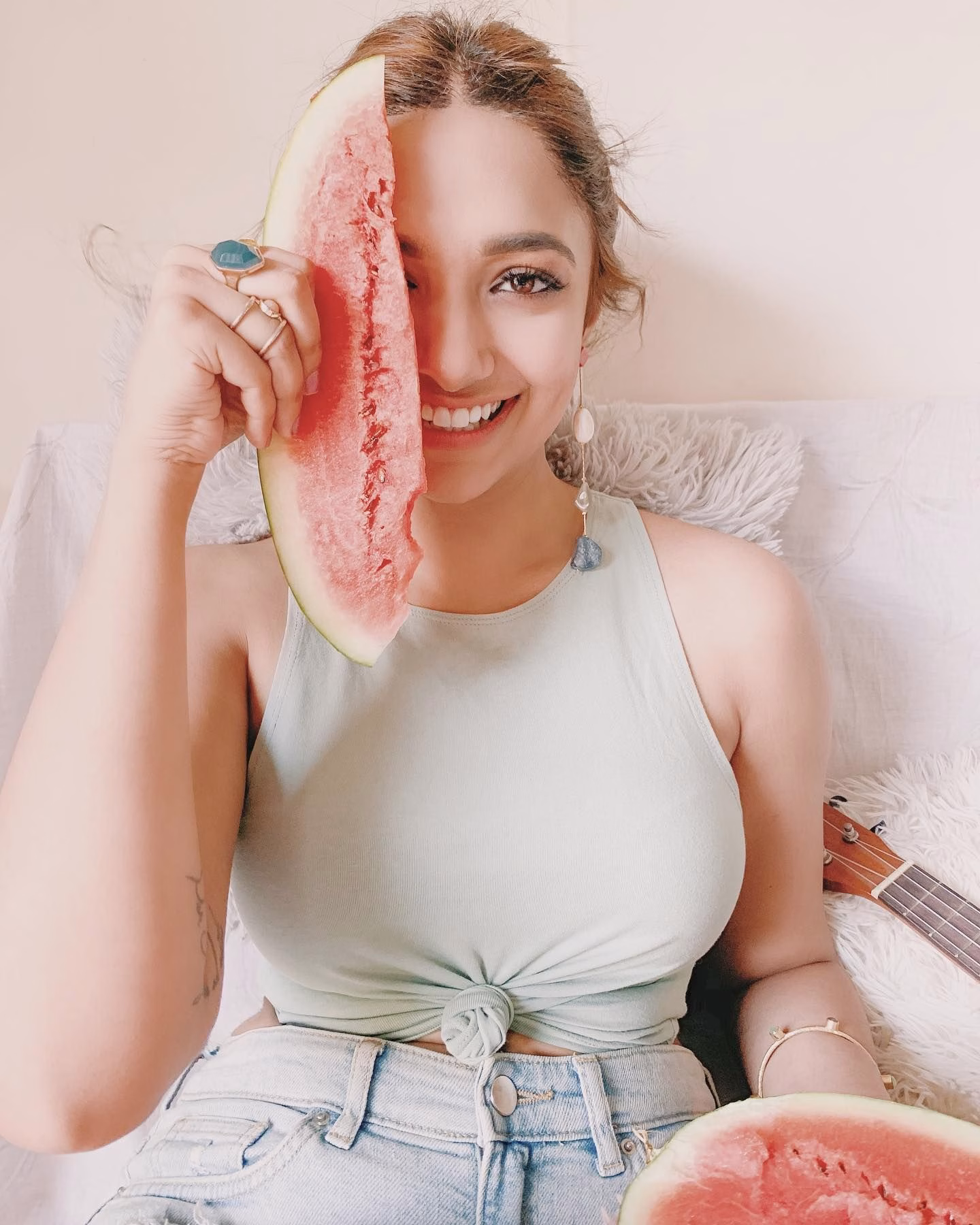 1036109458026299048_1