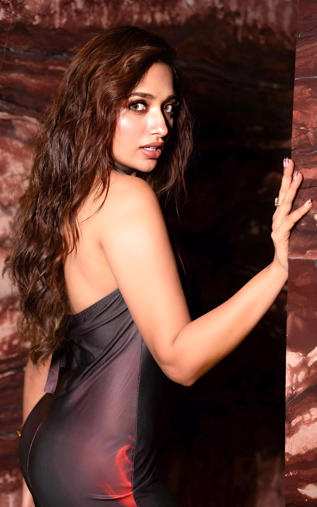 1036109458026887623_1