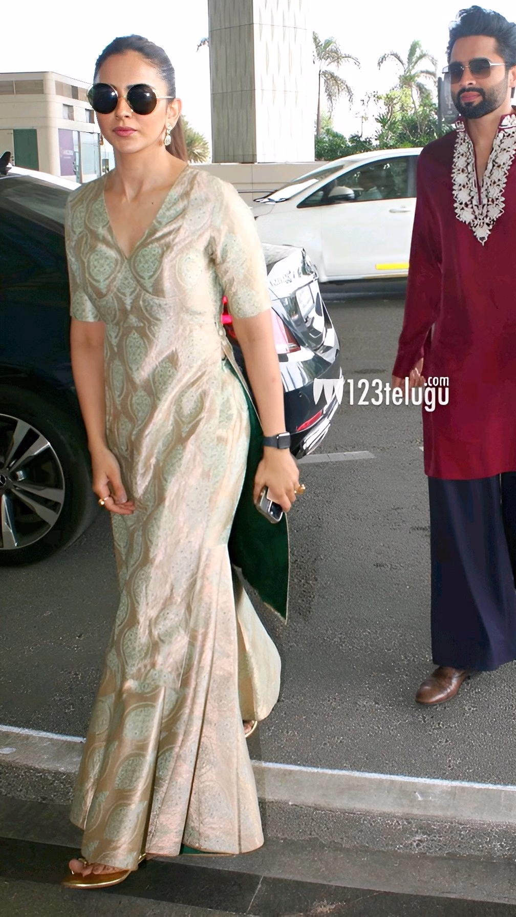 1036109458026906003_1