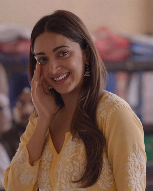 1036109458027691833_1