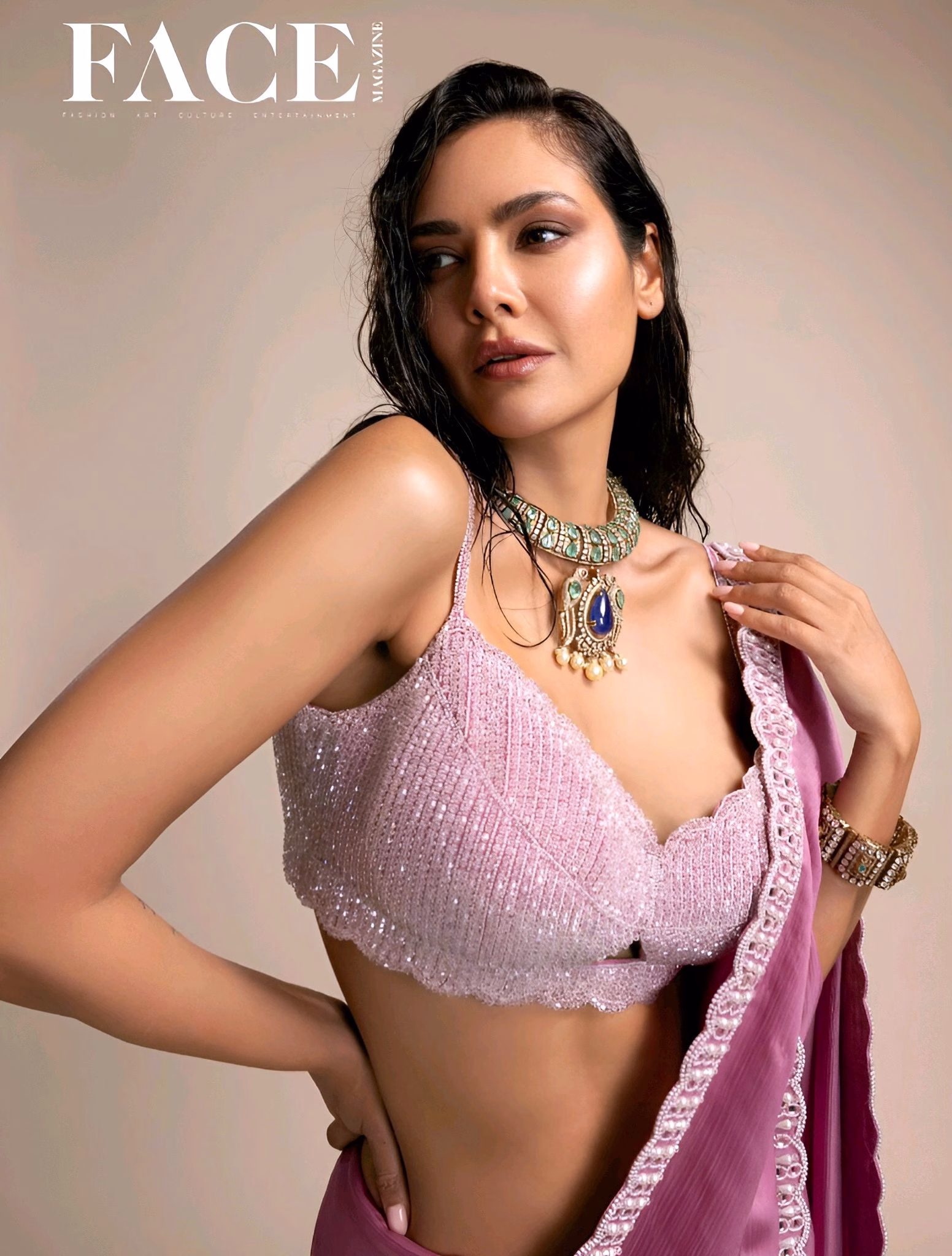 1036109458031801228_1