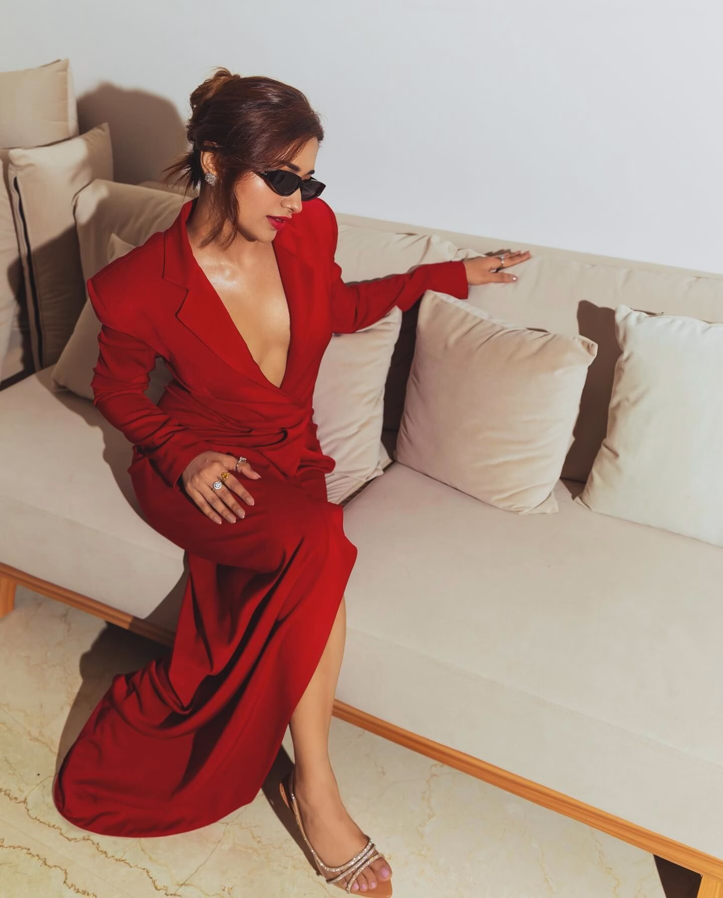 1036109458031869564_1