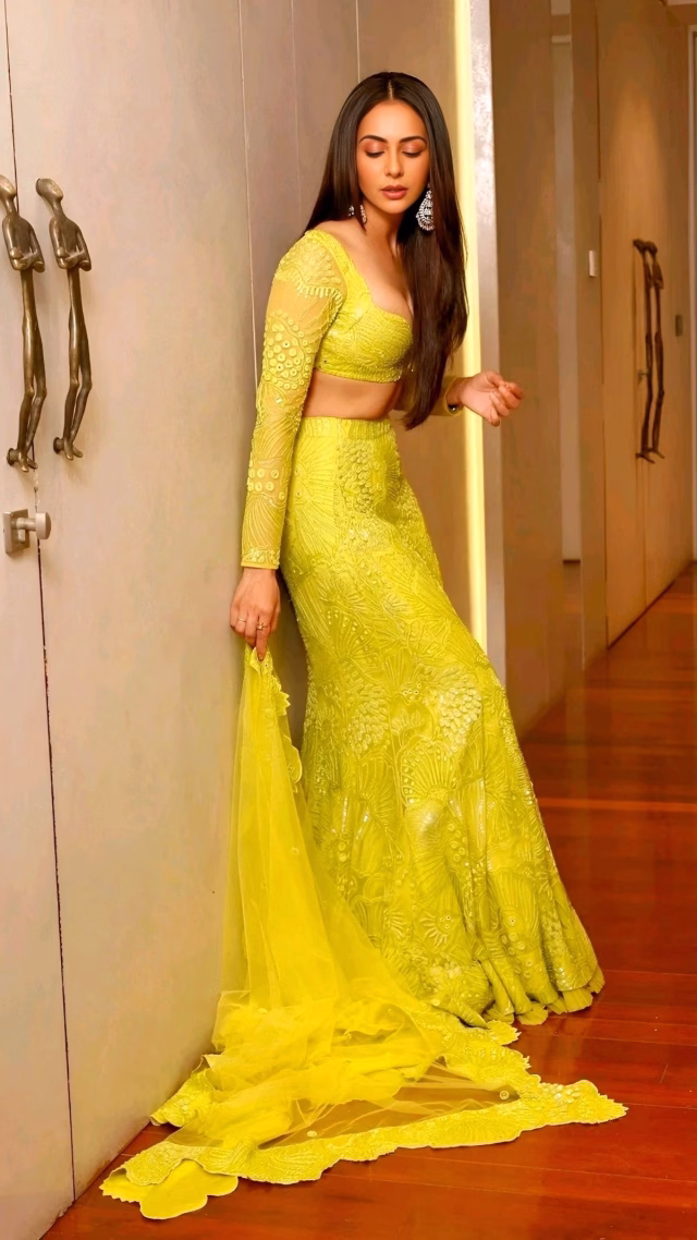 1036109458031935433_1