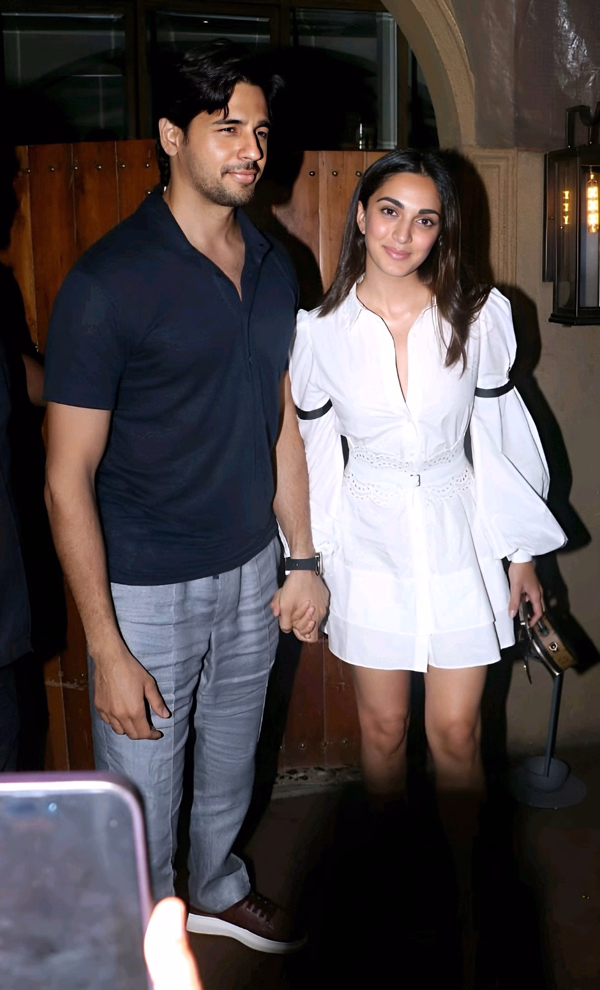 1036109458032108118_1