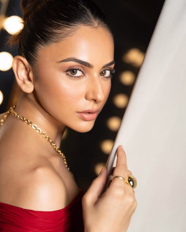 1036109458032299782_1