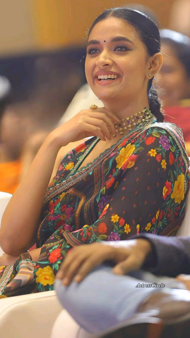 1036109458032771398_1