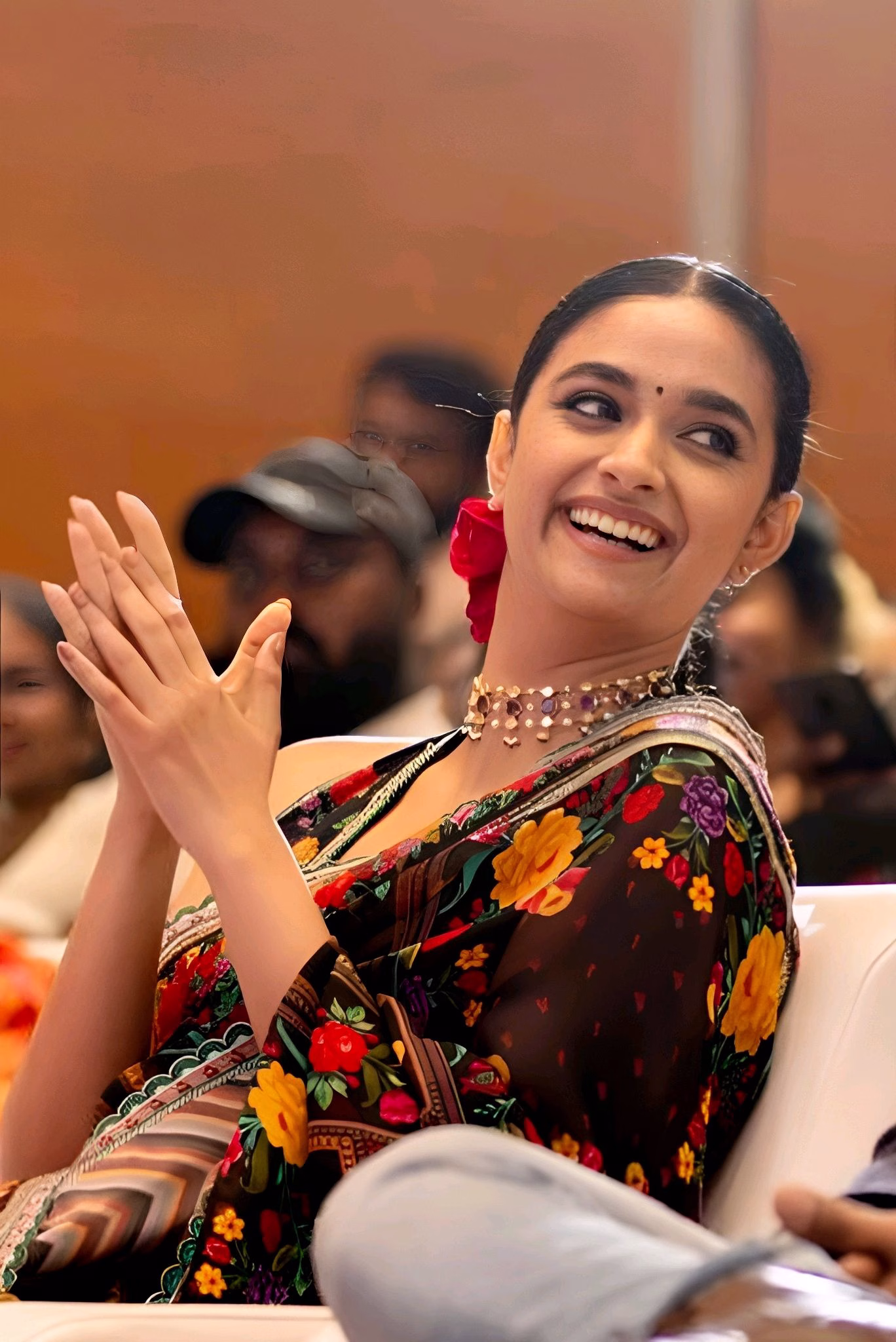 1036109458032782605_1