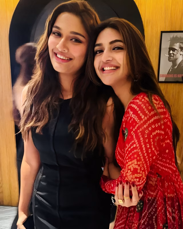 1036109458033345677_1