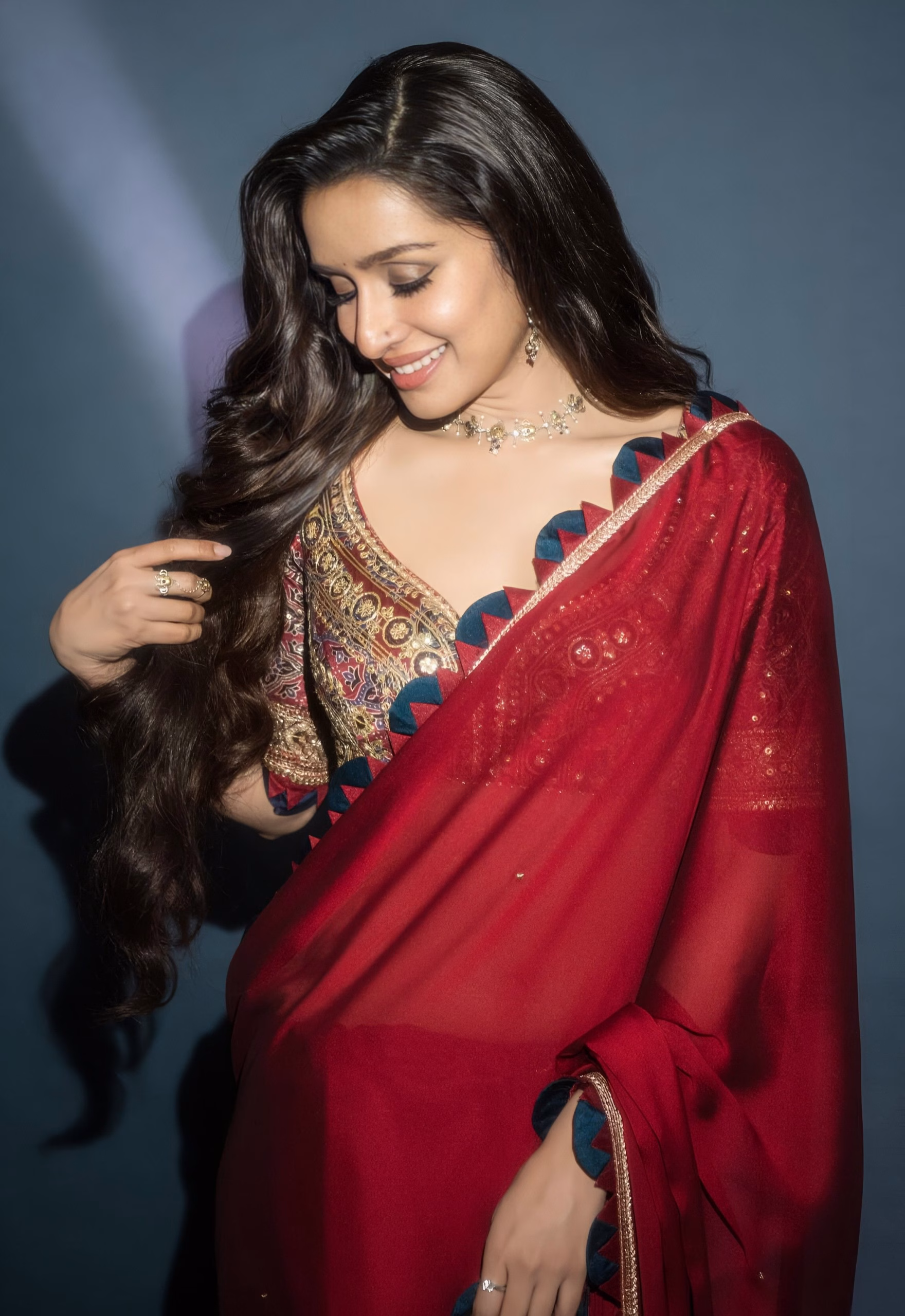 1036109458033394301_1