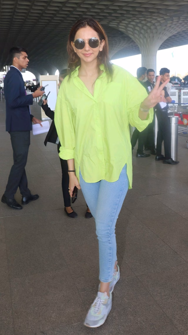 1036109458033397999_1