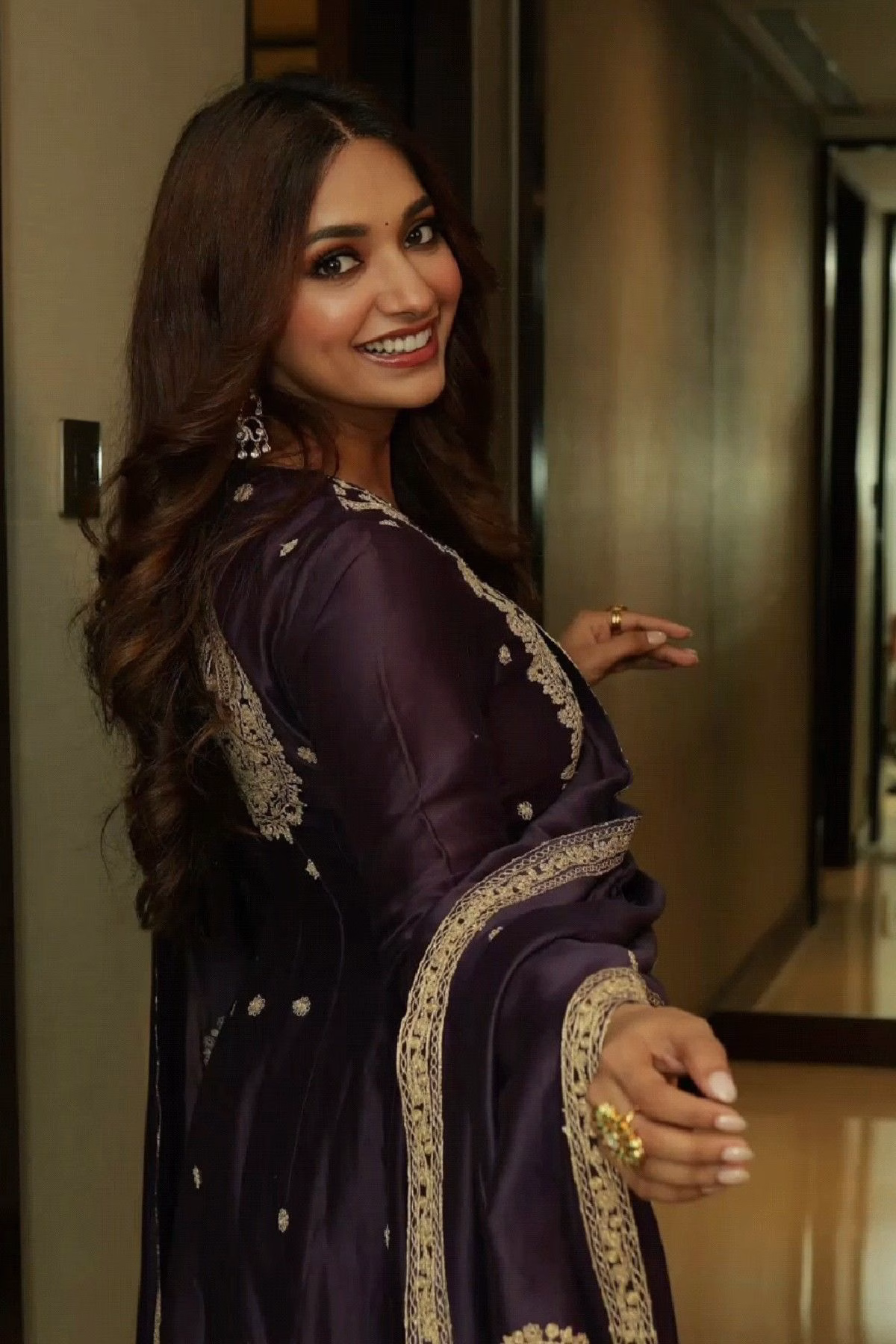 1036109458034274271_1