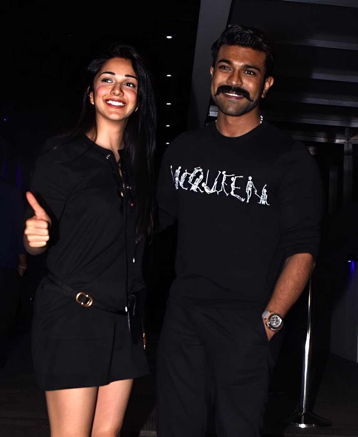 1036109458034605059_1