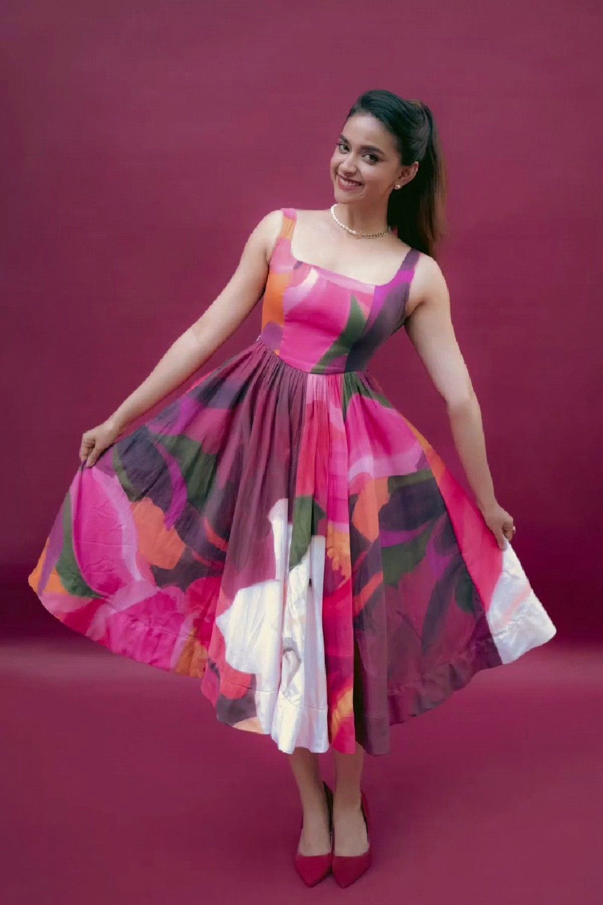 1036109458035171323_1