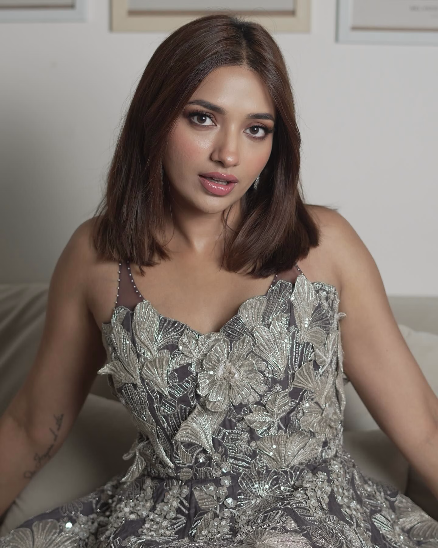 1036109458035549867_1