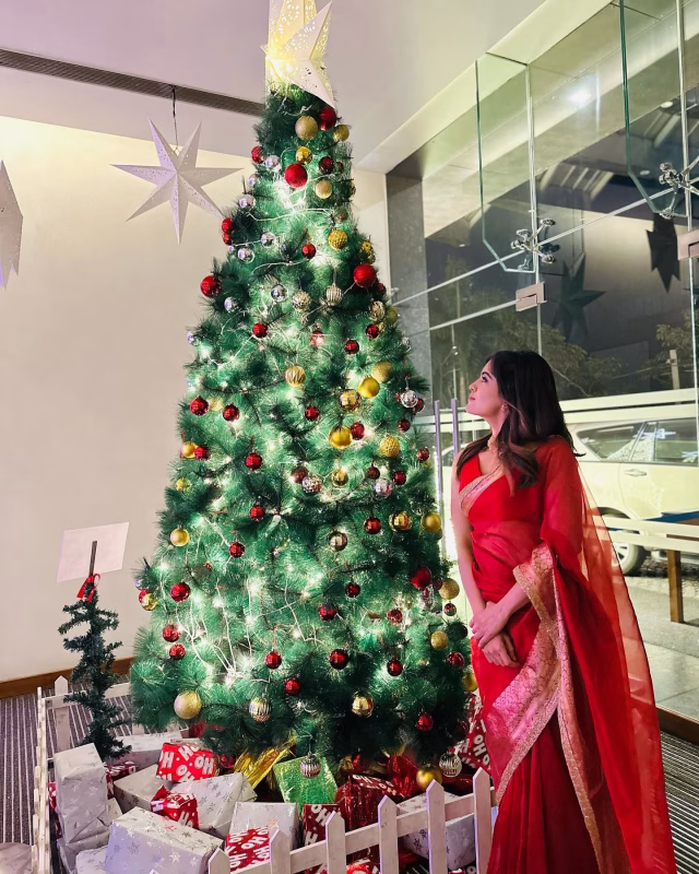 1036109458038525415_1