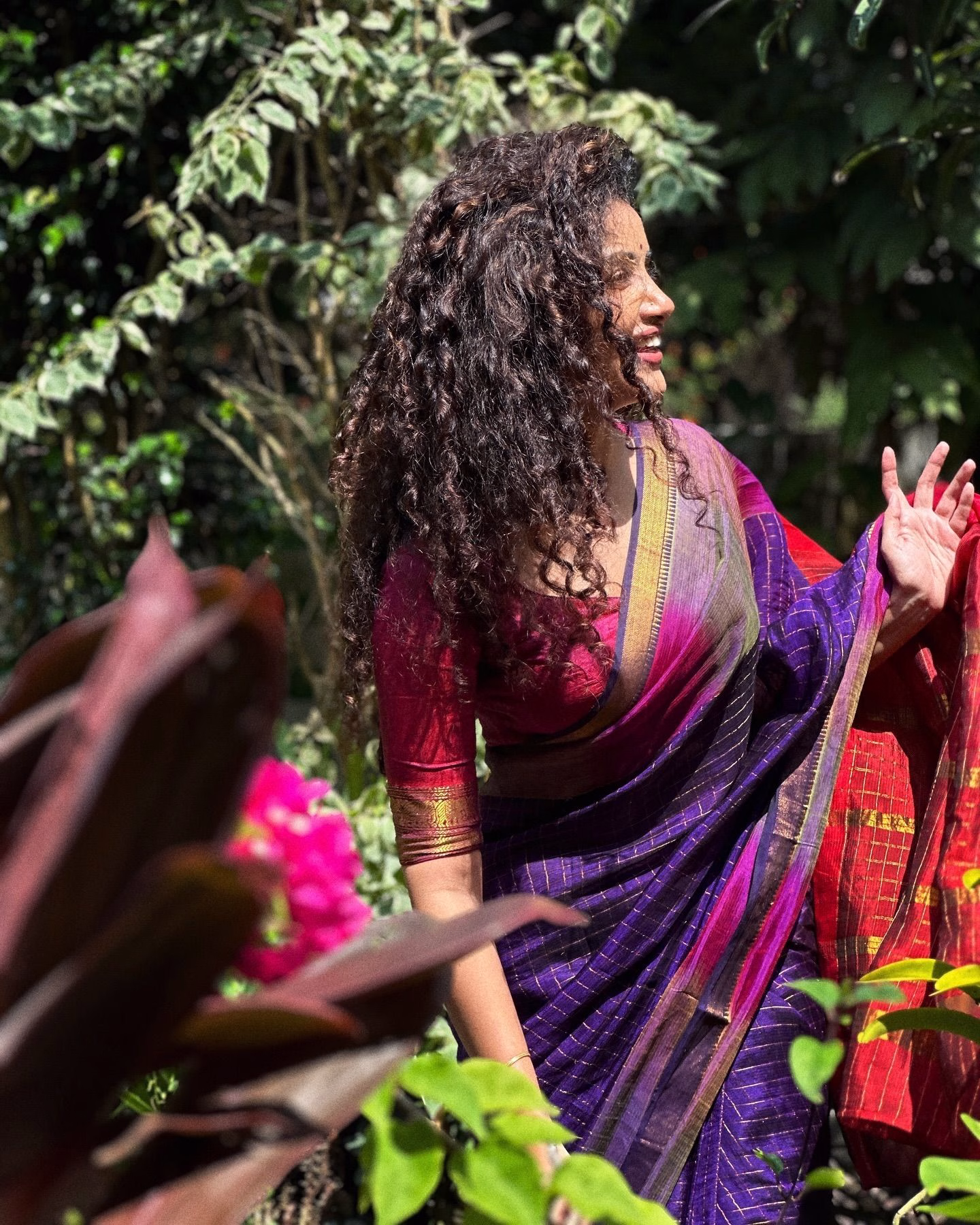 1036109458039133235_1