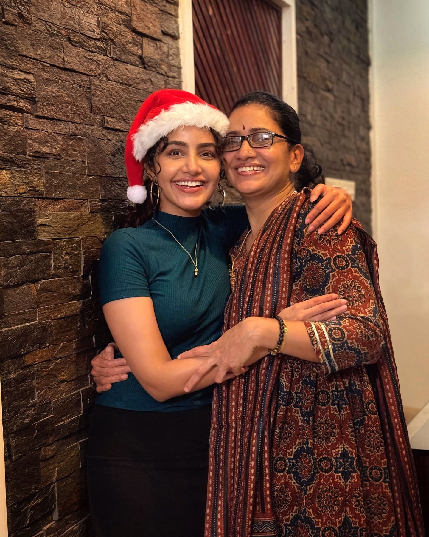 1036109458039133293_1