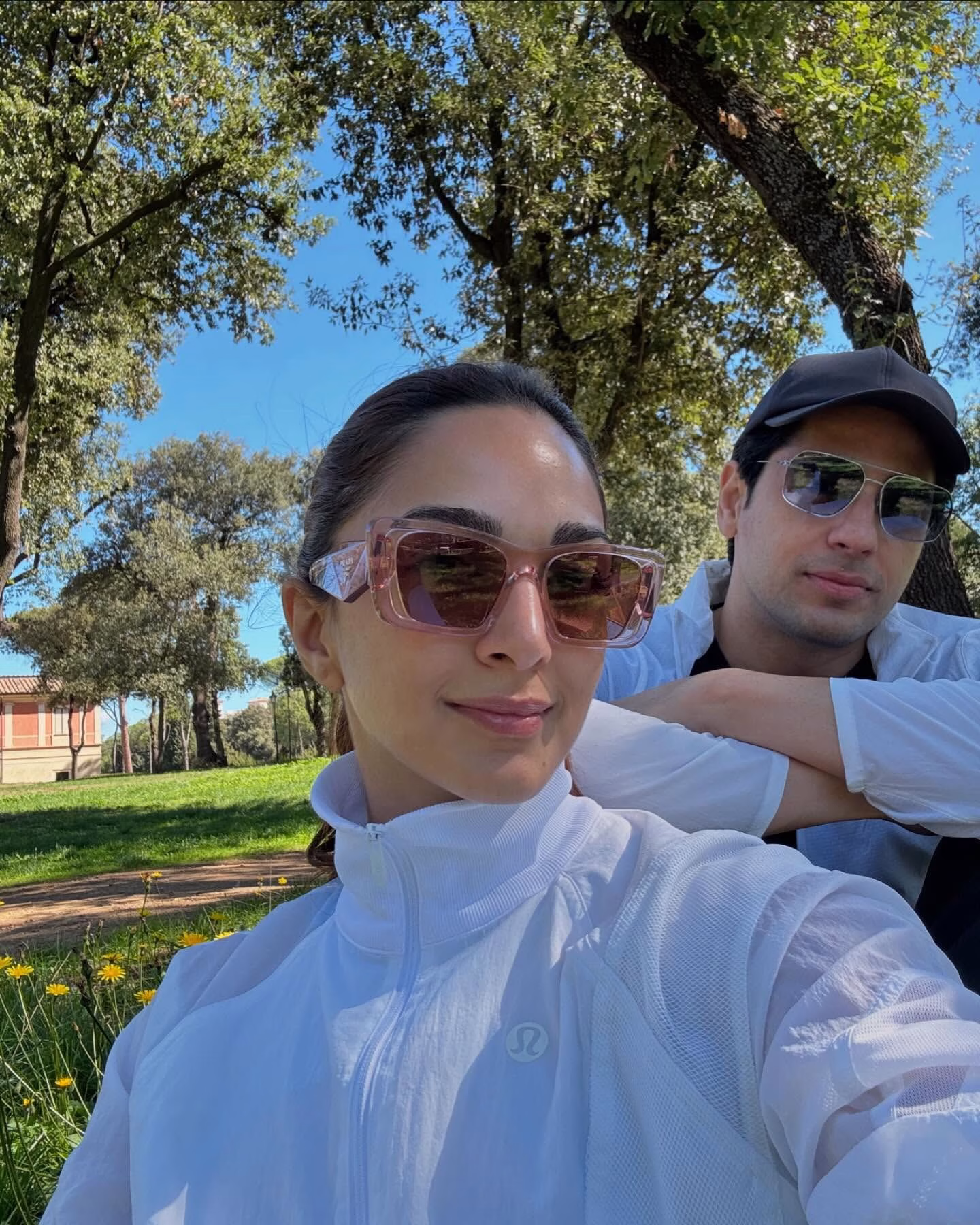 1036109458039259571_1