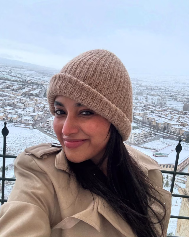 1036109458042960006_1