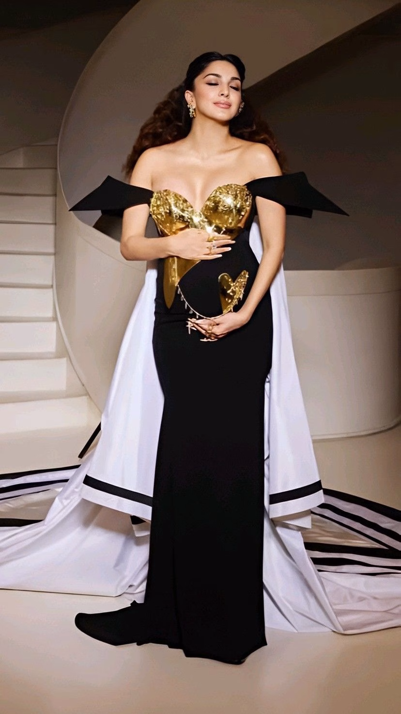 1036109458043566887_1