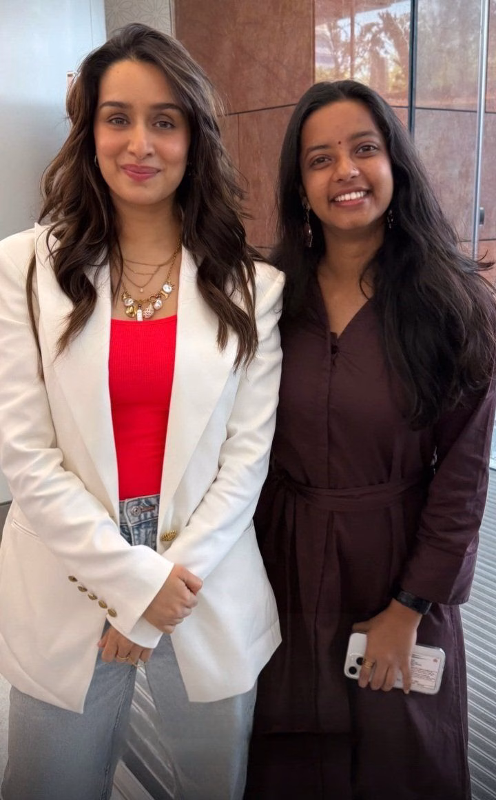 1036109458044337578_1